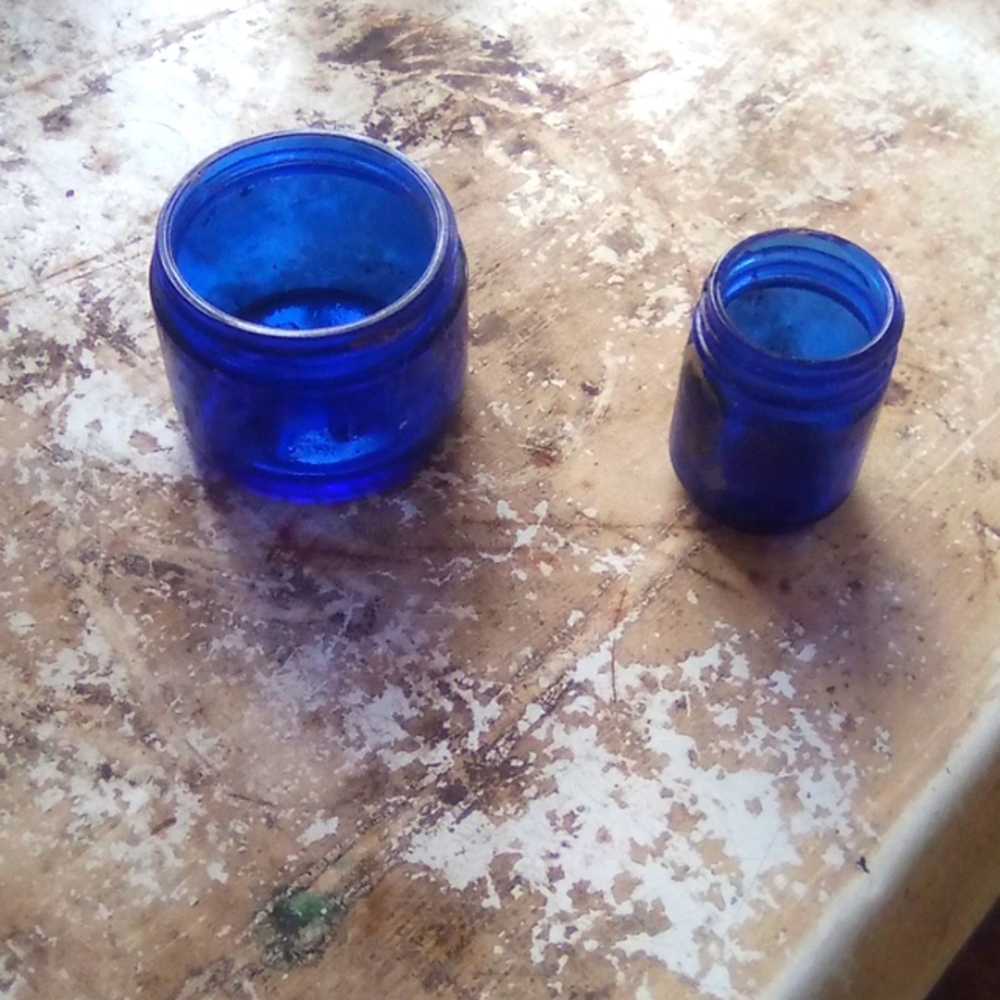 Antique up canister set